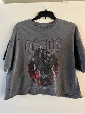 AC/DC Gray Cropped Graphic Tee with Purple and Red Print Sz s/m